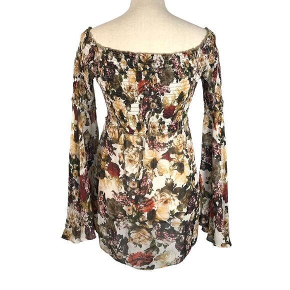 Bailey 44 Floral Top Long Bell Sleeve Off Shoulder Smocking Size Small - Picture 7 of 14